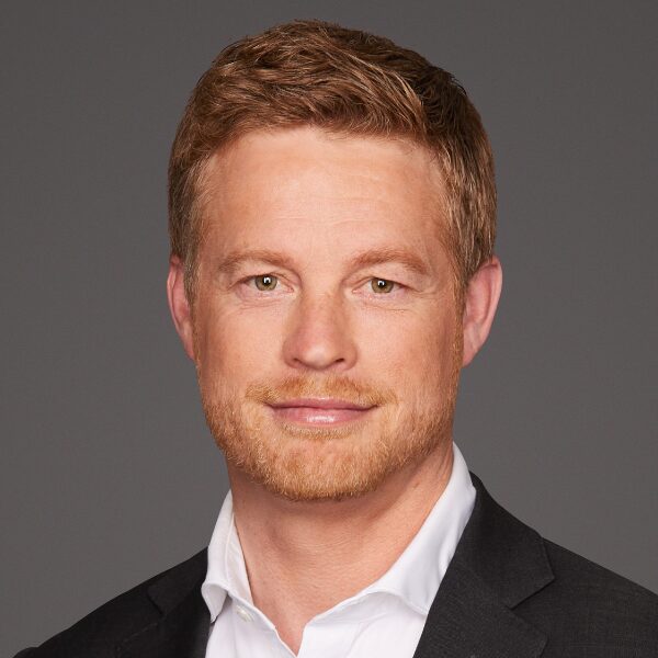 Peter Bennett, Head of Energy Sales & Service - Commercial and Industrial Customers, AGL speaking at Sustainability Business Live 2026